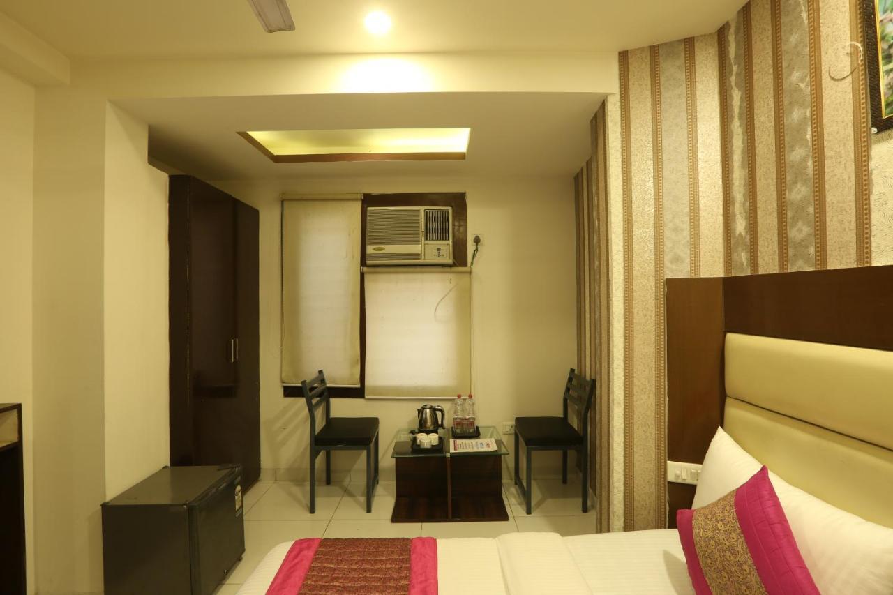 Melfort Bed & Breakfast Yeni Delhi Dış mekan fotoğraf